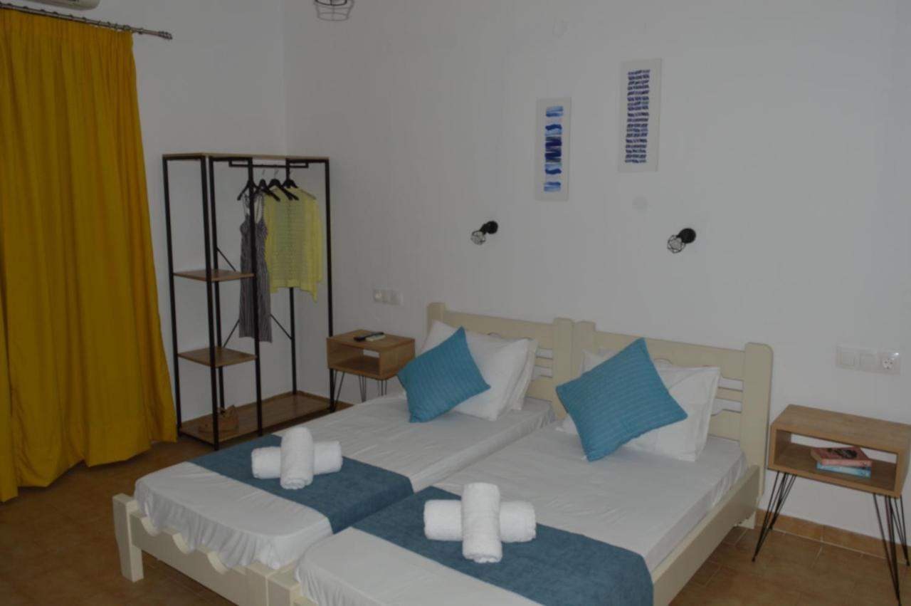 Pansion Katerina Hotel Skiathos Town Exterior photo